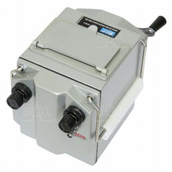 ZCB-2/2525T/W Induktorowy miernik rezyst. izolacji 250V 0~250MOhm + walizka